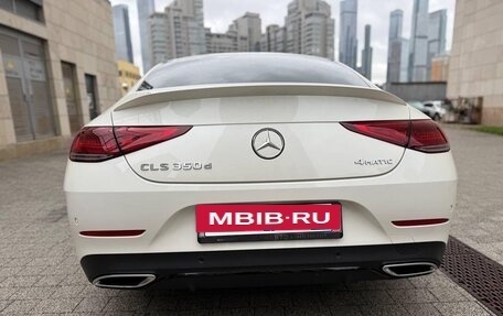Mercedes-Benz CLS, 2021 год, 6 800 000 рублей, 11 фотография