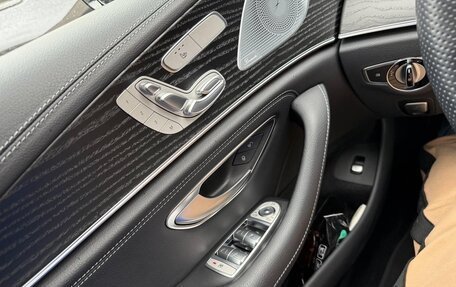 Mercedes-Benz CLS, 2021 год, 6 800 000 рублей, 21 фотография