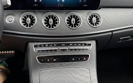 Mercedes-Benz CLS, 2021 год, 6 800 000 рублей, 22 фотография