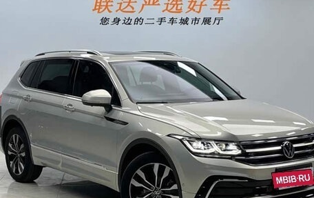 Volkswagen Tiguan II, 2023 год, 2 943 595 рублей, 3 фотография