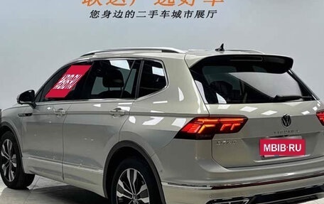 Volkswagen Tiguan II, 2023 год, 2 943 595 рублей, 4 фотография