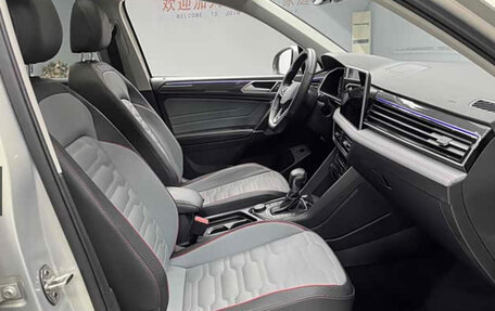 Volkswagen Tiguan II, 2023 год, 2 943 595 рублей, 18 фотография