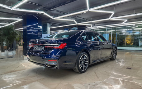 BMW 7 серия, 2020 год, 6 000 000 рублей, 2 фотография