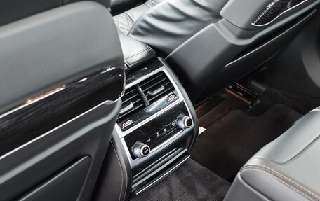 BMW 7 серия, 2020 год, 6 000 000 рублей, 9 фотография