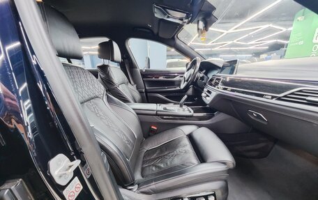BMW 7 серия, 2020 год, 6 000 000 рублей, 13 фотография