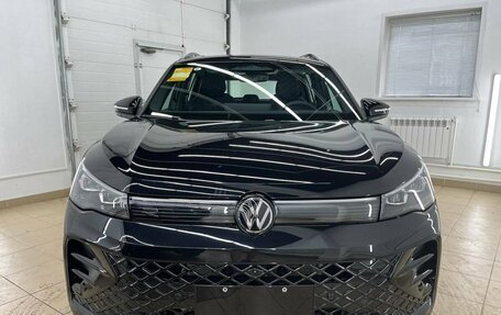 Volkswagen Tiguan, 2025 год, 4 650 000 рублей, 6 фотография