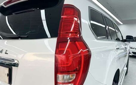 Haval H9 I рестайлинг, 2022 год, 2 350 000 рублей, 20 фотография
