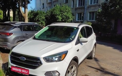 Ford Escape III, 2018 год, 1 800 000 рублей, 1 фотография