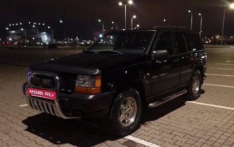 Jeep Cherokee, 1998 год, 800 000 рублей, 24 фотография