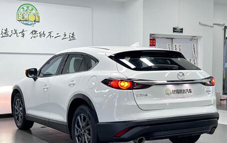 Mazda CX-4, 2022 год, 1 820 000 рублей, 4 фотография