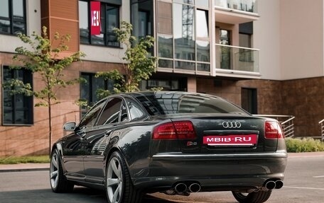 Audi S8, 2007 год, 2 700 000 рублей, 6 фотография
