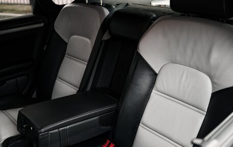 Audi S8, 2007 год, 2 700 000 рублей, 16 фотография
