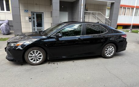 Toyota Camry, 2018 год, 2 150 000 рублей, 6 фотография
