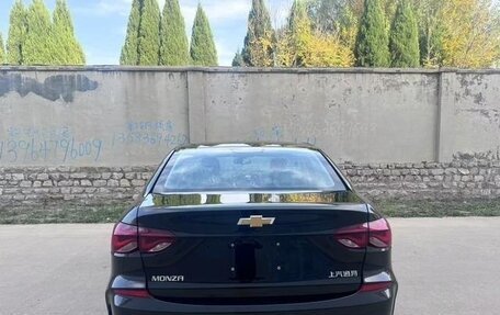 Chevrolet Monza, 2024 год, 1 752 500 рублей, 5 фотография