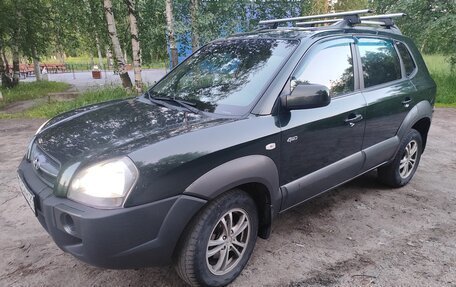 Hyundai Tucson III, 2006 год, 750 000 рублей, 4 фотография