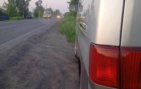 Mazda Bongo Friendee i рестайлинг, 2003 год, 350 000 рублей, 5 фотография