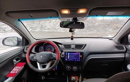 KIA Rio III рестайлинг, 2012 год, 730 000 рублей, 2 фотография