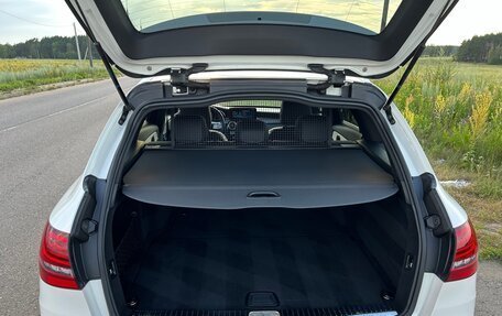 Mercedes-Benz C-Класс, 2019 год, 3 000 000 рублей, 16 фотография