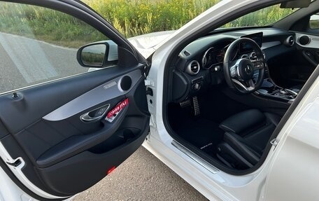 Mercedes-Benz C-Класс, 2019 год, 3 000 000 рублей, 10 фотография