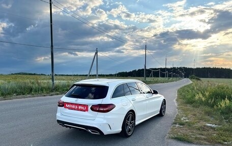 Mercedes-Benz C-Класс, 2019 год, 3 000 000 рублей, 6 фотография