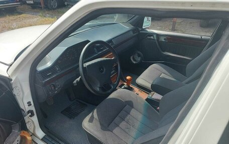 Mercedes-Benz W124, 1987 год, 650 000 рублей, 3 фотография