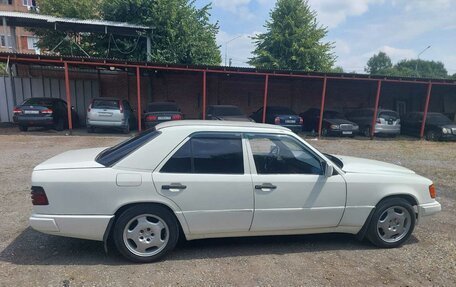 Mercedes-Benz W124, 1987 год, 650 000 рублей, 4 фотография