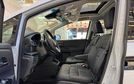 Honda Elysion, 2024 год, 4 955 000 рублей, 11 фотография