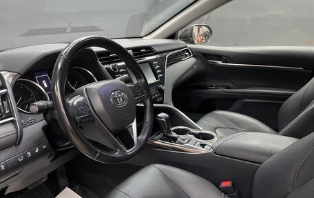 Toyota Camry, 2019 год, 2 590 000 рублей, 8 фотография
