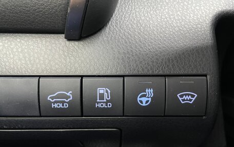 Toyota Camry, 2019 год, 2 590 000 рублей, 14 фотография