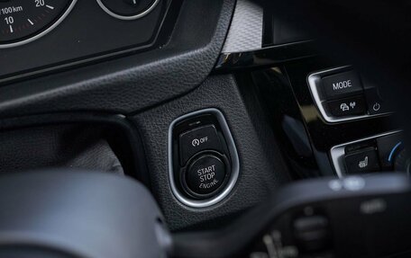 BMW 3 серия, 2017 год, 2 648 000 рублей, 10 фотография