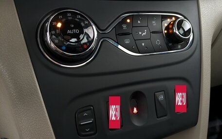 Renault Logan II, 2014 год, 800 000 рублей, 14 фотография