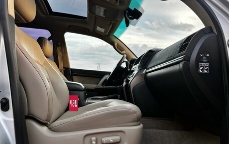 Toyota Land Cruiser 200, 2008 год, 3 200 000 рублей, 30 фотография