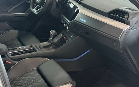 Audi Q3, 2025 год, 5 690 000 рублей, 10 фотография