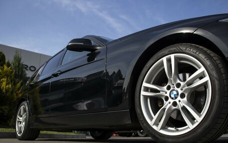 BMW 3 серия, 2019 год, 2 320 000 рублей, 22 фотография