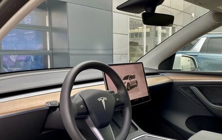 Tesla Model Y I, 2023 год, 5 049 000 рублей, 21 фотография
