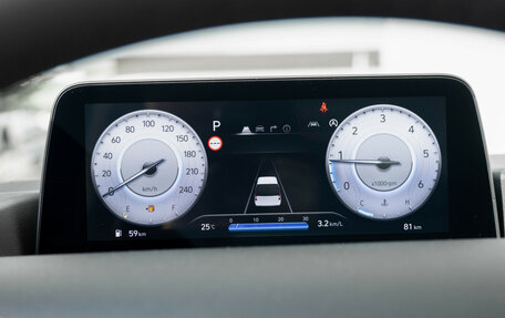 Hyundai Staria, 2024 год, 9 100 000 рублей, 14 фотография