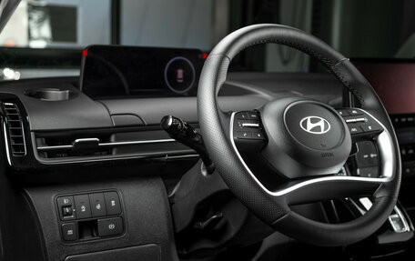 Hyundai Staria, 2024 год, 9 100 000 рублей, 18 фотография