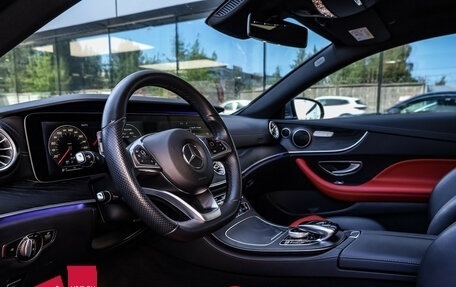 Mercedes-Benz E-Класс, 2017 год, 3 649 000 рублей, 13 фотография