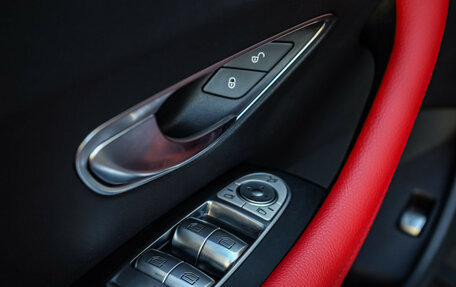 Mercedes-Benz E-Класс, 2017 год, 3 649 000 рублей, 30 фотография