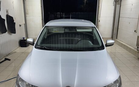 Skoda Rapid I, 2015 год, 950 000 рублей, 2 фотография