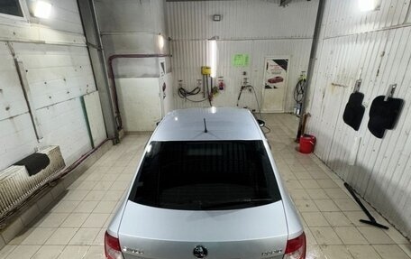 Skoda Rapid I, 2015 год, 950 000 рублей, 7 фотография