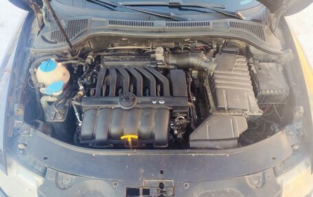 Skoda Superb III рестайлинг, 2011 год, 1 250 000 рублей, 19 фотография