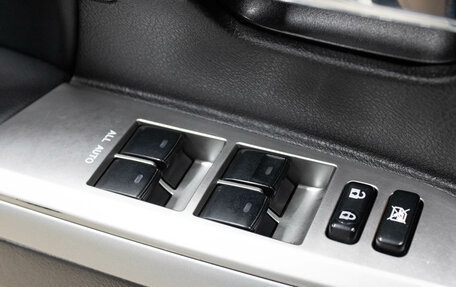 Toyota Land Cruiser 200, 2014 год, 4 219 000 рублей, 15 фотография