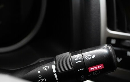 Toyota Land Cruiser 200, 2014 год, 4 219 000 рублей, 21 фотография