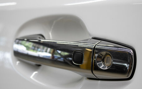 Toyota Land Cruiser 200, 2014 год, 4 219 000 рублей, 33 фотография