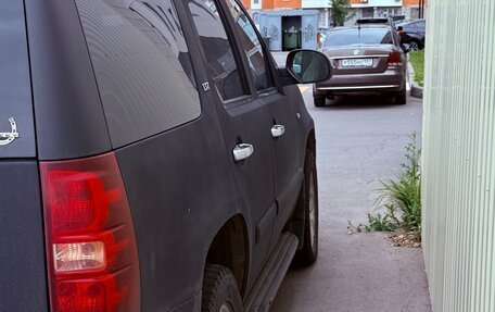 Chevrolet Tahoe III, 2008 год, 930 000 рублей, 5 фотография