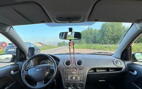 Ford Fusion I, 2006 год, 490 000 рублей, 17 фотография