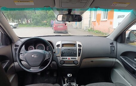 KIA cee'd I рестайлинг, 2009 год, 700 000 рублей, 6 фотография