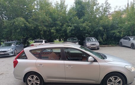 KIA cee'd I рестайлинг, 2009 год, 700 000 рублей, 2 фотография