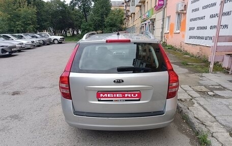 KIA cee'd I рестайлинг, 2009 год, 700 000 рублей, 4 фотография